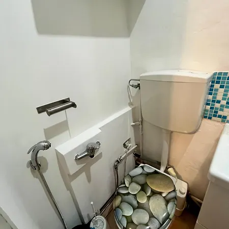 شقة Mini Very Close To The Train Station *