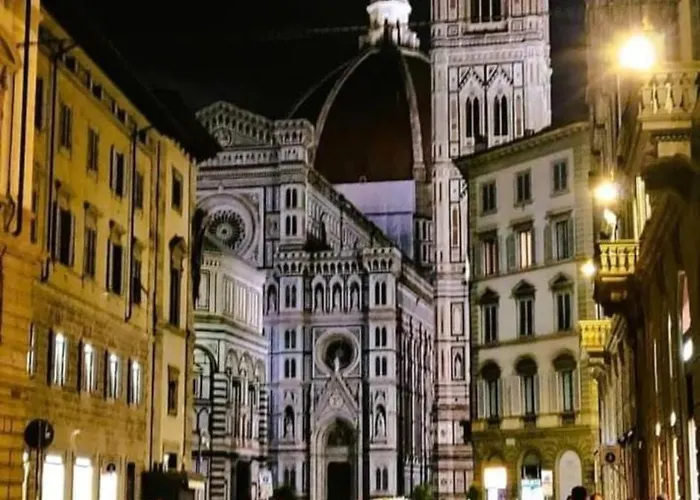 Apartment Mini Very Close To The Train Station Florenz